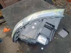 Přední světlo pravé AUDI Q7 (2007 -09) - 4L0941004D
